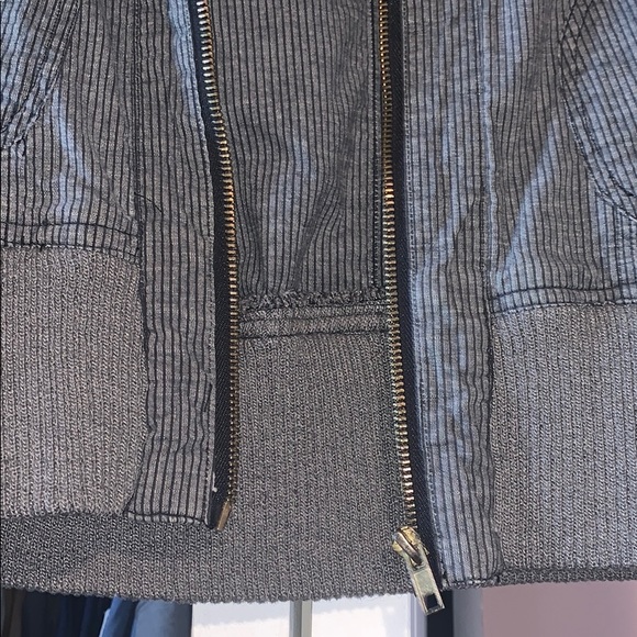 Pinstripe jacket - Picture 3 of 6